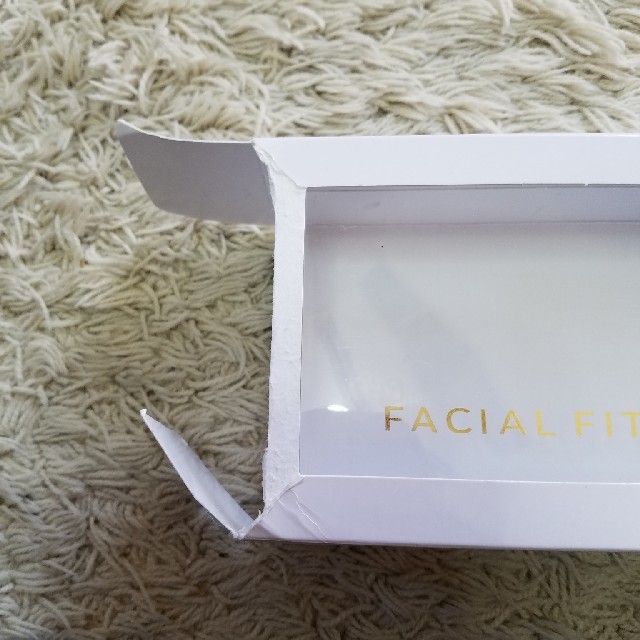 FACIAL FITNESS  [PAO ]  3model スマホ/家電/カメラの美容/健康(フェイスケア/美顔器)の商品写真