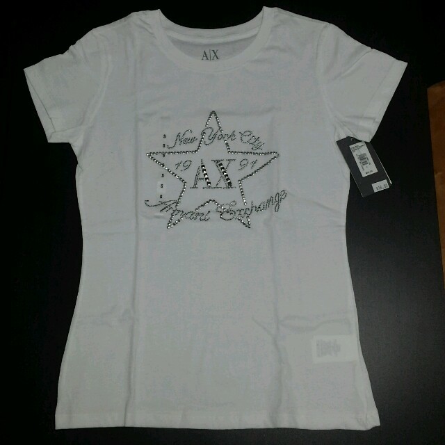 ARMANI EXCHANGE(アルマーニエクスチェンジ)のアルマーニエクスチェンジTシャツ☆新品 レディースのトップス(Tシャツ(半袖/袖なし))の商品写真