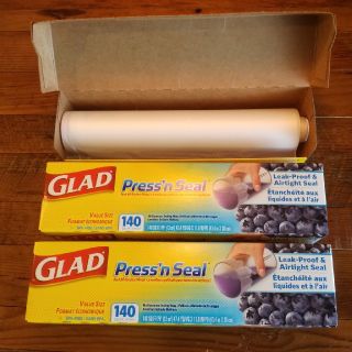 コストコ(コストコ)のコストコ GLAD プレスシート 【開封済み1本と未開封2本のセット】(収納/キッチン雑貨)