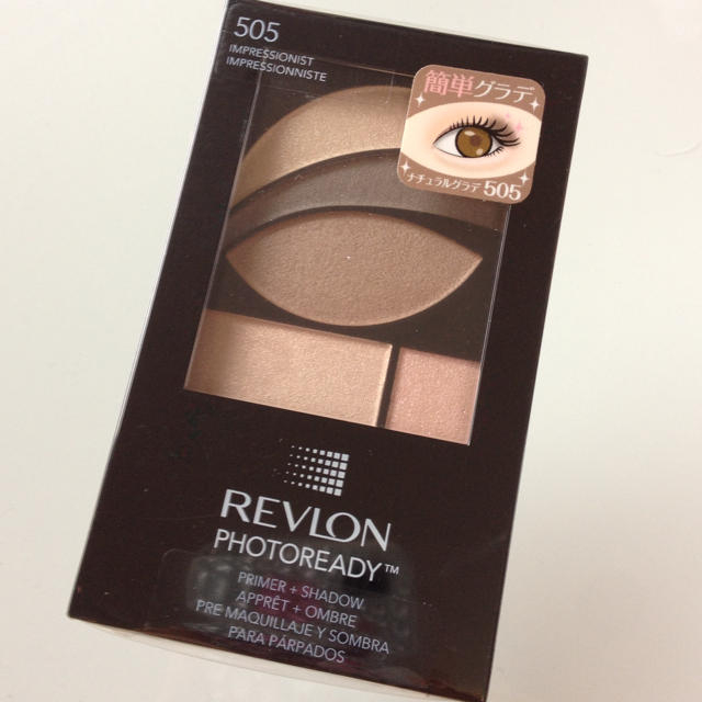 REVLON(レブロン)のゆん様  REVLON＊アイシャドウ コスメ/美容のベースメイク/化粧品(その他)の商品写真