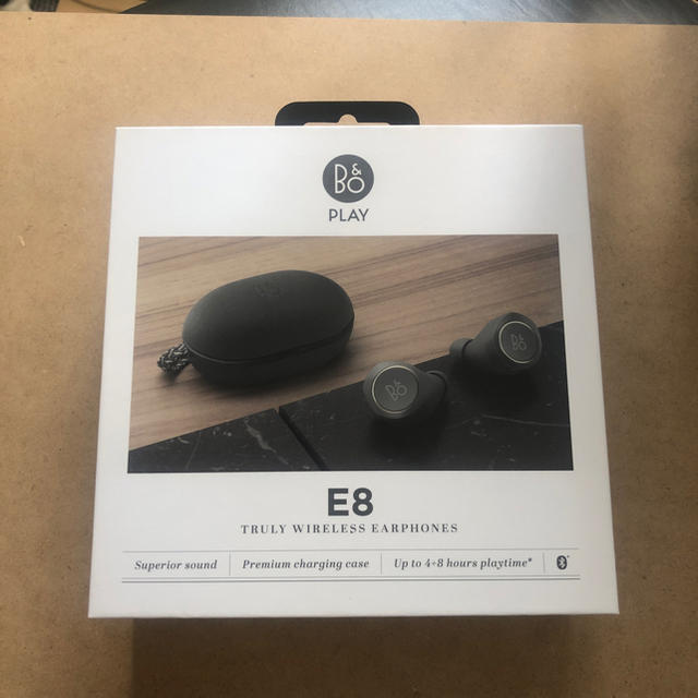 Bang & Olufsen 完全ワイヤレスイヤホン Beoplay E8 スマホ/家電/カメラのオーディオ機器(ヘッドフォン/イヤフォン)の商品写真