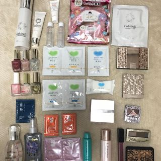 マキアージュ(MAQuillAGE)の化粧品、マニキュア等まとめ売り(コフレ/メイクアップセット)