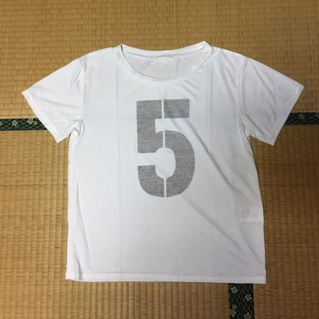 KBF(ケービーエフ)のKBF Tシャツ アーバンリサーチ レディースのトップス(Tシャツ(半袖/袖なし))の商品写真