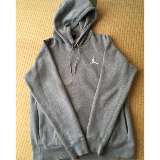 NIKE(ナイキ)のナイキJORDAN FLIGHT FLEECE  PULLOVER HOODIE メンズのトップス(パーカー)の商品写真