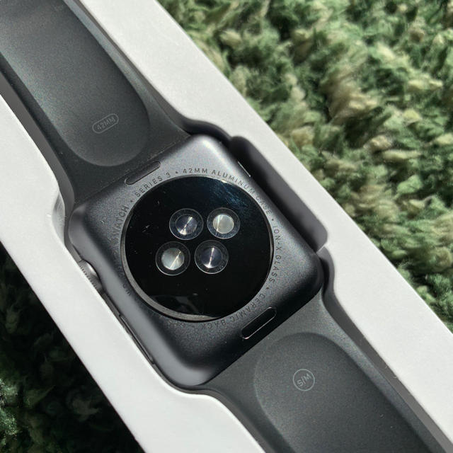 Apple Watch(アップルウォッチ)のApple watch series 3  GPS + Cellular スマホ/家電/カメラのPC/タブレット(PC周辺機器)の商品写真