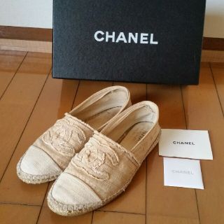 シャネル(CHANEL)の正規品　シャネル　ベージュエスパドリーユ(スリッポン/モカシン)