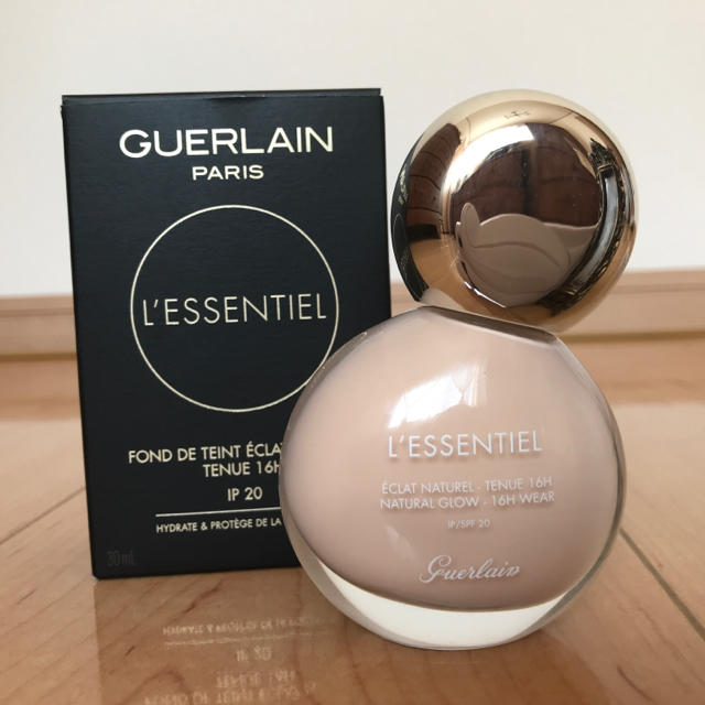 GUERLAIN(ゲラン)の新作 ゲラン レソンシエル リキッドファンデーション 00C コスメ/美容のベースメイク/化粧品(ファンデーション)の商品写真