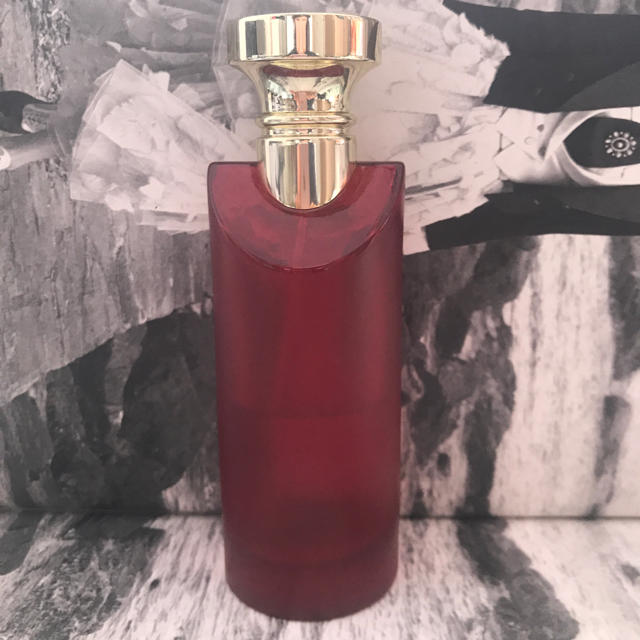 BVLGARI(ブルガリ)のBVLGARI  Ean  parfumee  au  the  rouge コスメ/美容の香水(香水(女性用))の商品写真