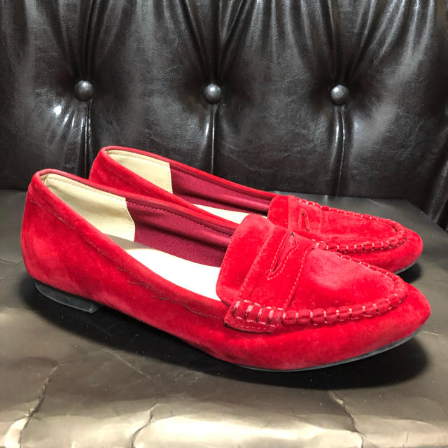 しまむら(シマムラ)の【ららら♡様専用】スエード調ローファー 赤 Ｌ レディースの靴/シューズ(ローファー/革靴)の商品写真
