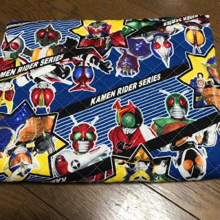 値下げ✨仮面ライダー    キルト生地(生地/糸)