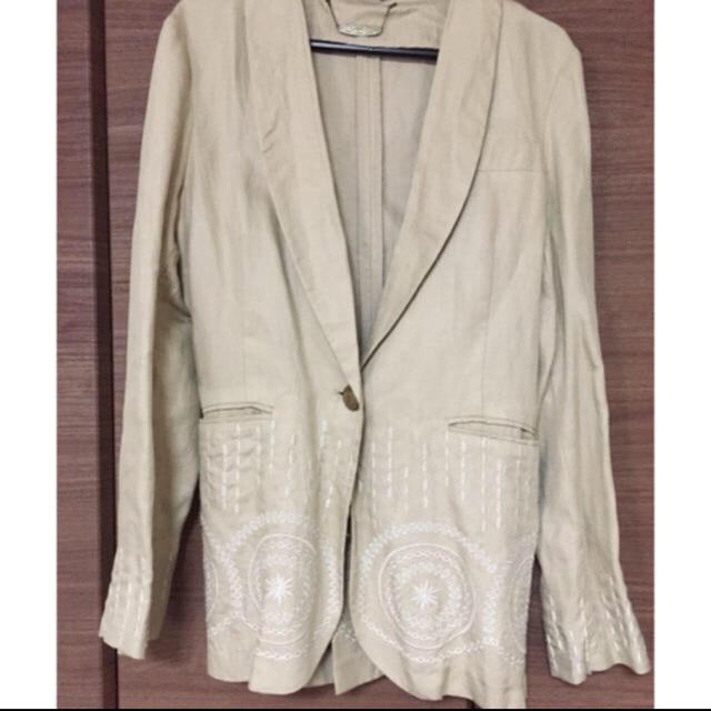 Ungrid(アングリッド)のungrid 刺繍リネンジャケット レディースのジャケット/アウター(テーラードジャケット)の商品写真