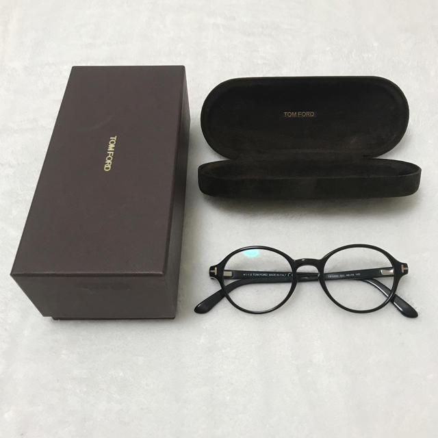 TOM FORD UVカット黒ふち眼鏡ファッション小物