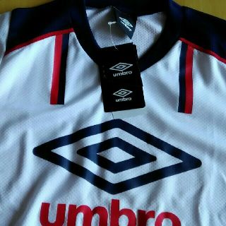 アンブロ(UMBRO)のumbro　Tシャツ165　新品未使用(Tシャツ/カットソー)