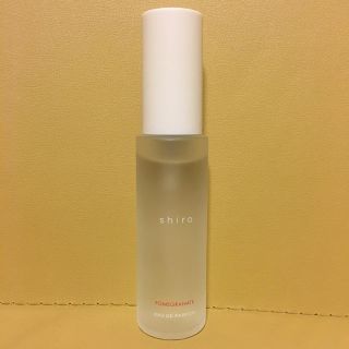 シロ(shiro)のshiro  限定発売 オードパルファン ザクロ  (香水(女性用))