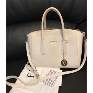 フルラ(Furla)のFURLA ハンド ショルダー 2wayバッグ(ハンドバッグ)