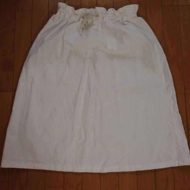 MUJI (無印良品)(ムジルシリョウヒン)のトレンド 白 ナチュラル値下げ！ レディースのスカート(ロングスカート)の商品写真