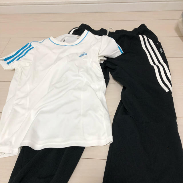 adidas(アディダス)のテニスウェア スポーツ/アウトドアのテニス(ウェア)の商品写真
