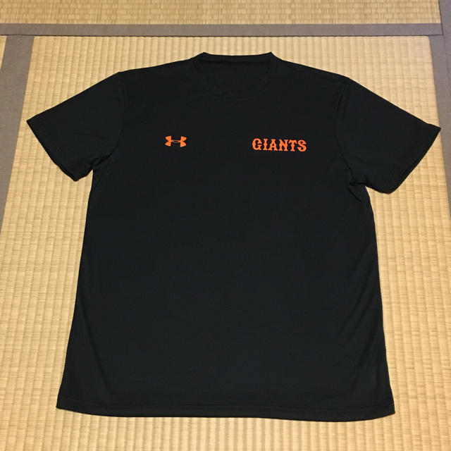 UNDER ARMOUR - アンダーアーマー ジャイアンツ Tシャツの通販 by いちこ@'s shop｜アンダーアーマーならラクマ