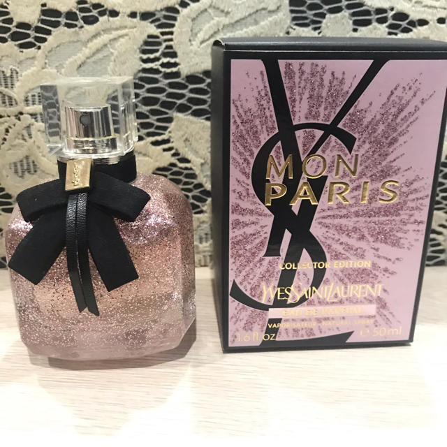 Yves Saint Laurent Beaute(イヴサンローランボーテ)の【限定品】イヴ サンローラン  香水 モンパリ オーデパルファム コスメ/美容の香水(香水(女性用))の商品写真