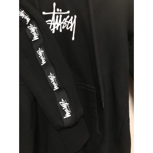 STUSSY(ステューシー)のstussyパーカー レディースのトップス(パーカー)の商品写真