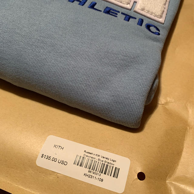 KITH x Russell Athletic Logo Crewneck メンズのトップス(スウェット)の商品写真