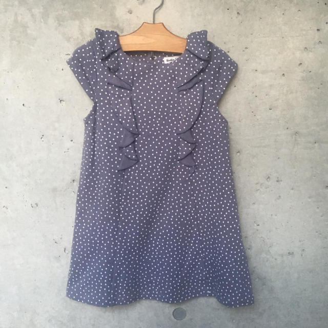 BeBe(ベベ)のBeBe 100サイズ ワンピース キッズ/ベビー/マタニティのキッズ服女の子用(90cm~)(ワンピース)の商品写真