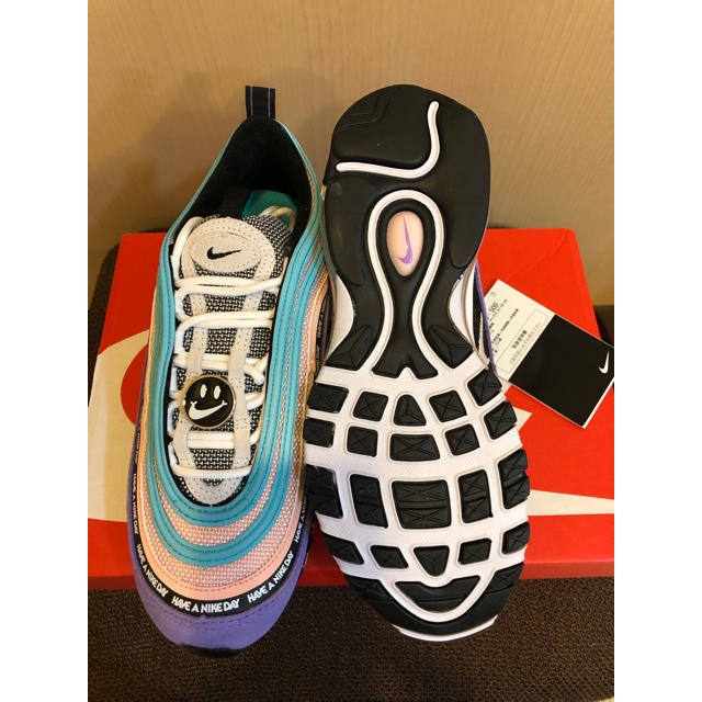 NIKE(ナイキ)の【値下げ】NIKE AIRMAX 97 SEGS HAVE A NIKE DAY レディースの靴/シューズ(スニーカー)の商品写真