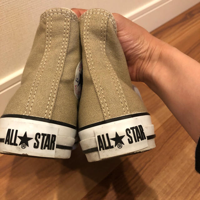 CONVERSE(コンバース)のコンバース オールスター ハイカット ベージュ 22.5cm レディースの靴/シューズ(スニーカー)の商品写真