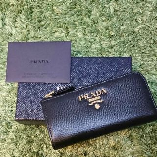 PRADA(キーケース)のフリマアイテム一覧 PRADA(キーケース)のフリマアイテム一覧