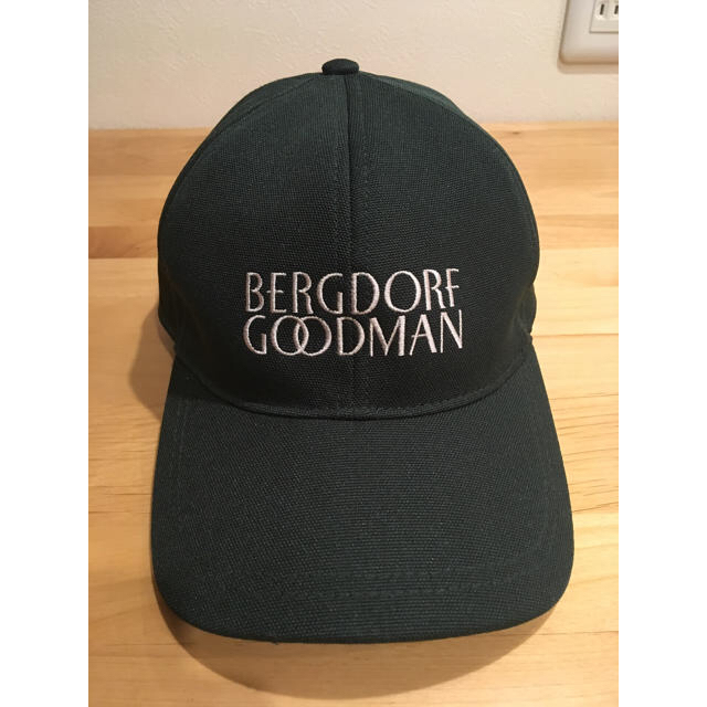 Kith Bergdorf Goodman Cap グリーン