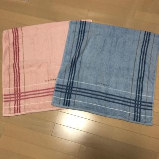 バーバリー(BURBERRY)の値下げ  新品未使用 バーバリーバスタオル２枚セット(タオル/バス用品)