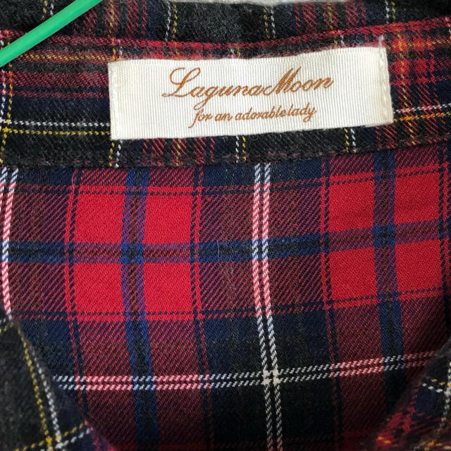 LagunaMoon(ラグナムーン)のLagunaMoon チェックシャツ レディースのトップス(シャツ/ブラウス(長袖/七分))の商品写真