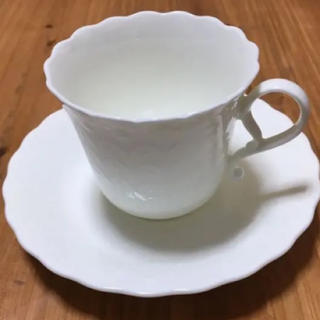 ナルミ(NARUMI)のNARUMI コーヒーカップ＆ソーサー シルキーホワイト 1セット 貴重 (グラス/カップ)
