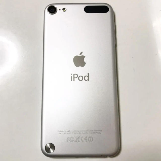 iPod touch(アイポッドタッチ)のiPod touch 16GB 第5世代 スマホ/家電/カメラのオーディオ機器(ポータブルプレーヤー)の商品写真