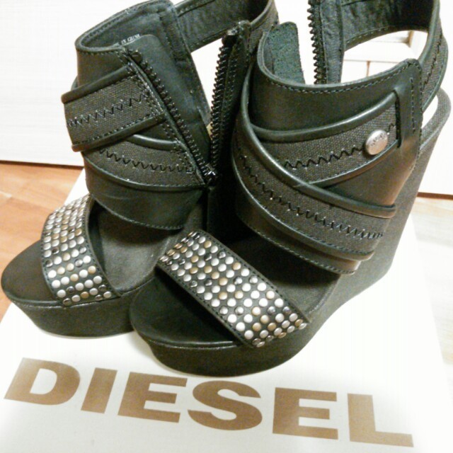 DIESEL(ディーゼル)のDIESEL 2013夏購入　ヒール レディースの靴/シューズ(サンダル)の商品写真