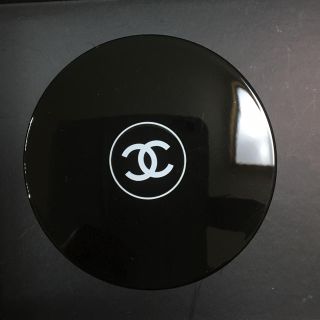 シャネル(CHANEL)のプードゥル ユニヴェルセル リーブル ルース パウダー 20 - クレール(フェイスパウダー)