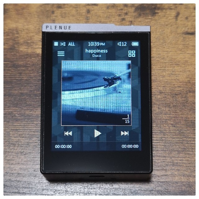 COWON 美品 ケース付きの通販 by S.W.'s shop｜ラクマ PLENUE D 32GB 音楽プレイヤー 低価高品質