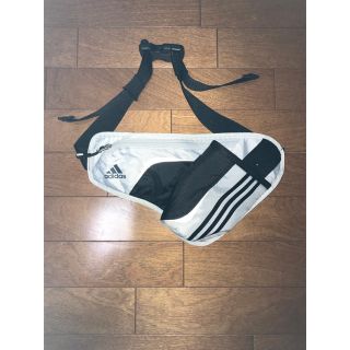 アディダス(adidas)のアディダス ウエストポーチ(ウエストポーチ)