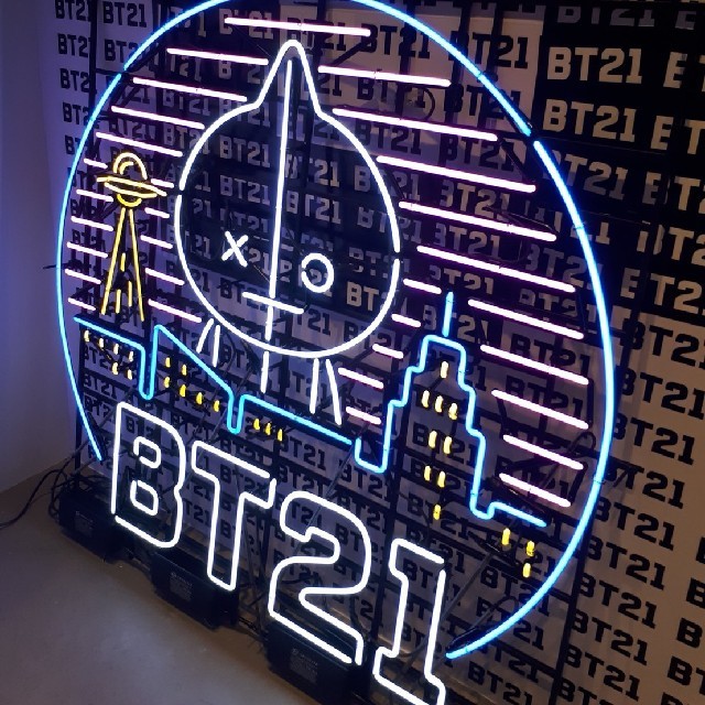 防弾少年団(BTS)(ボウダンショウネンダン)の【即納】BT21 お得な8種類セット 防弾少年団 ボールペン エンタメ/ホビーのタレントグッズ(アイドルグッズ)の商品写真