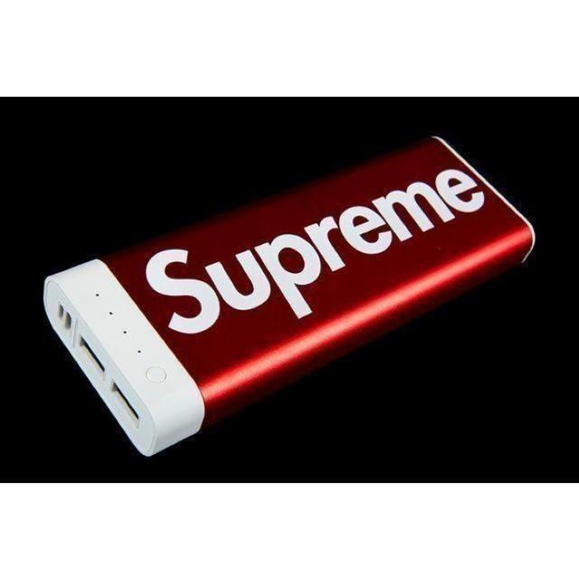 Supreme Mophie Encore Plus 20K 17fw