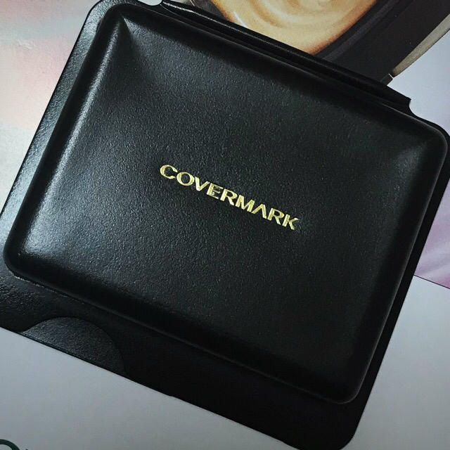 COVERMARK(カバーマーク)の新品♡人気⭐︎フローレスフィット⭐︎最強ファンデーション♡カバーマーク コスメ/美容のベースメイク/化粧品(ファンデーション)の商品写真