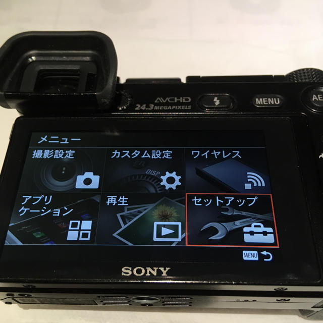 SONY(ソニー)の良品！SONY α6000ボディと付属品（オマケ付き） スマホ/家電/カメラのカメラ(ミラーレス一眼)の商品写真