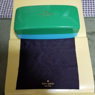 ケイトスペードニューヨーク(kate spade new york)のkate  spade　メガネケース➕メガネふき(美品)(サングラス/メガネ)