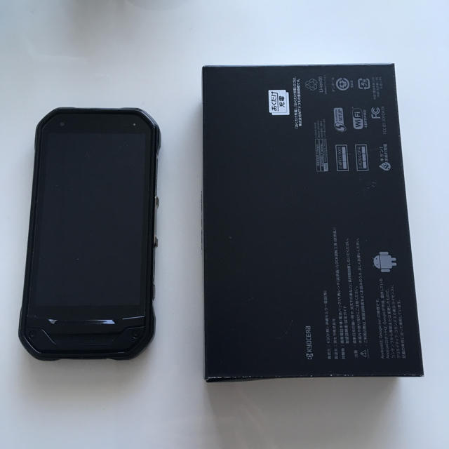京セラ(キョウセラ)のTORQUE G03 SIMロック解除済み ブラック スマホ/家電/カメラのスマートフォン/携帯電話(スマートフォン本体)の商品写真