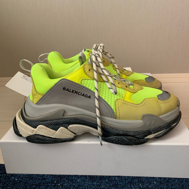 Balenciaga triple s 42 専用出品購入不可-