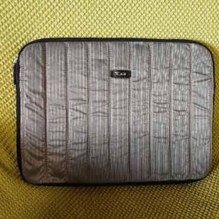 トゥミ(TUMI)の★Bacchus様専用★PCケース　TUMI(PC周辺機器)