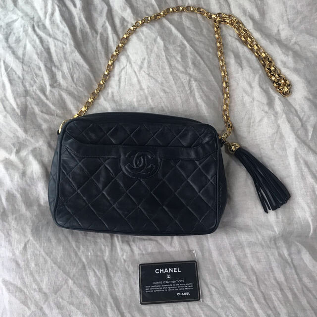 CHANEL(シャネル)のヴィンテージ シャネル フリンジバッグ レディースのバッグ(ショルダーバッグ)の商品写真