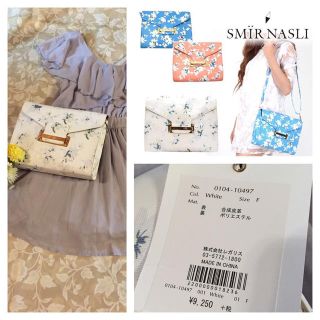 サミールナスリ(SMIR NASLI)の新品タグ付！サミールナスリ♪花柄バッグ白(ショルダーバッグ)