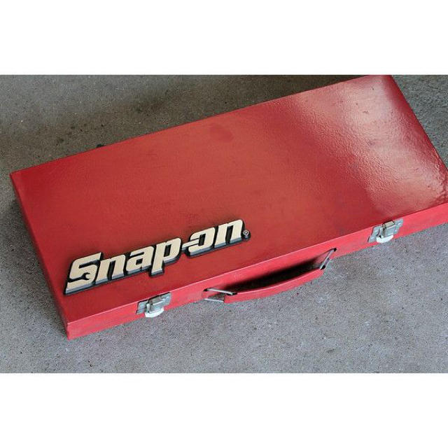 【529x2】 2枚 SNAP-ON エンブレム Lサイズ スナップオン 樹脂製 自動車/バイクのバイク(工具)の商品写真