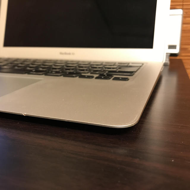 Apple(アップル)のMacBook Air 13インチ i7 256GB スマホ/家電/カメラのPC/タブレット(ノートPC)の商品写真